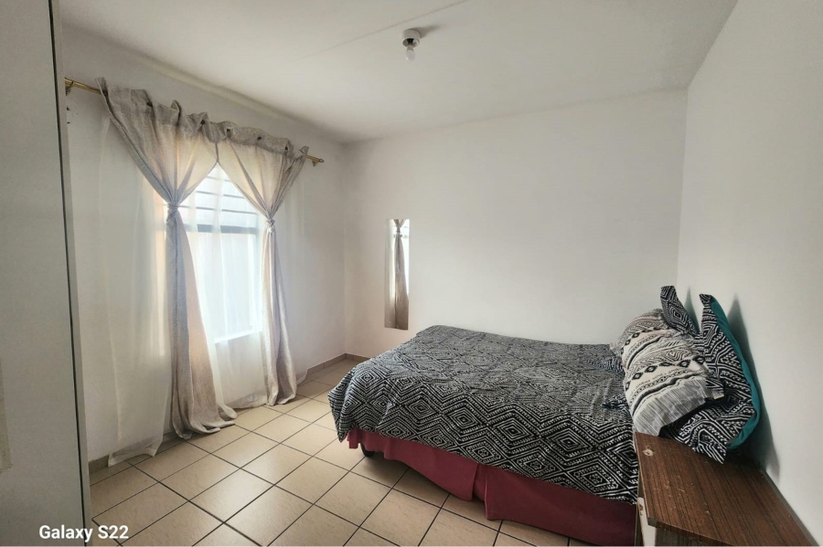 2 Bedroom Property for Sale in Parklands Western Cape